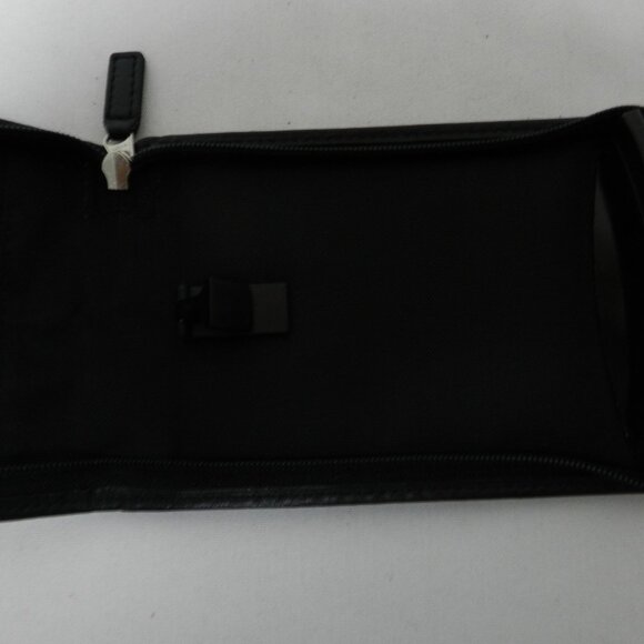 Coach Vintage Leather zip around palm pilot wallet case black w/ Logo  4" x 5.5" - Picture 12 of 12